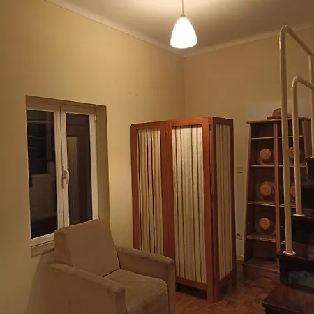 Casa Creixo - Moradia Completa T2